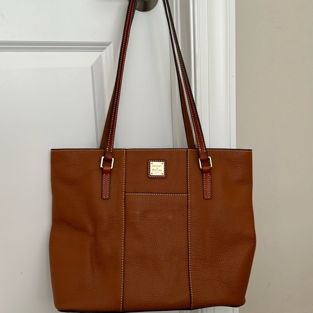 Dooney & Bourke Lexington shopper